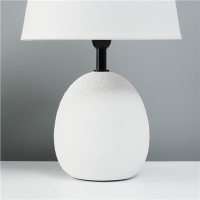 Лампа настольная «Притча» 1×40 Вт Е14 белый 20×20×32 см