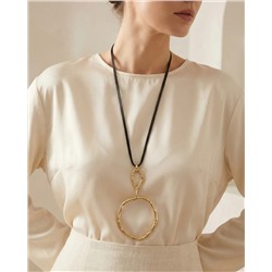 Кулон на шнурке