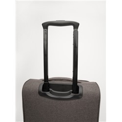 679 02 20" Чемодан