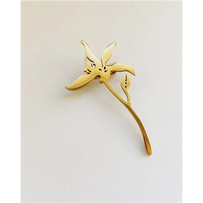 Брошь из стали