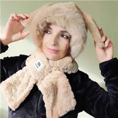 Шапка-шарф с ушками Зайка