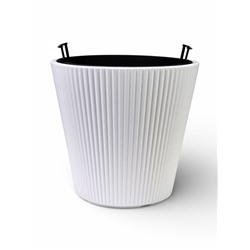 Кашпо для цветов «Стрип», 30 л, d=39 см, h=37 см, пластиковое, со вставкой, белое
