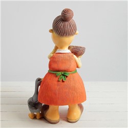 Садовая фигура из полистоуна «Бабушка с пшеницей», 60×24×30 см