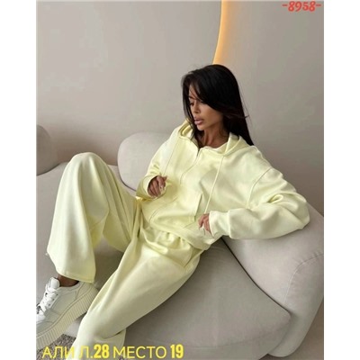 Спортивный костюм #23045846