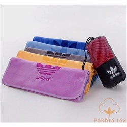 Спортивное полотенце для лица и рук.