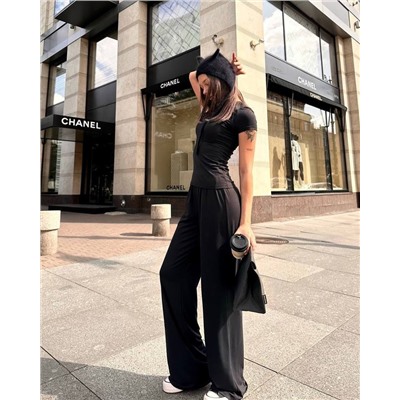 Спортивный костюм #22988198