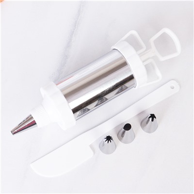 Кондитерский шприц с 4 насадками металл / 600-516 /уп 72/ 724348