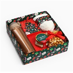Подарочный набор новогодний «Веселья в новом году»: чай со вкусом лесных ягод 50 г, крем-мед хлопковый 120 г, арахис в шоколадной глазури, 100 г, носки р-р: 36...