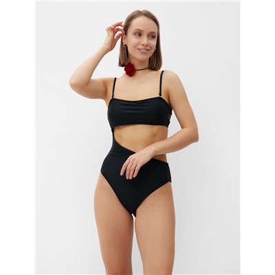 Купальник женский слитный с вырезом на животе MINAKU, размер 46, чёрный