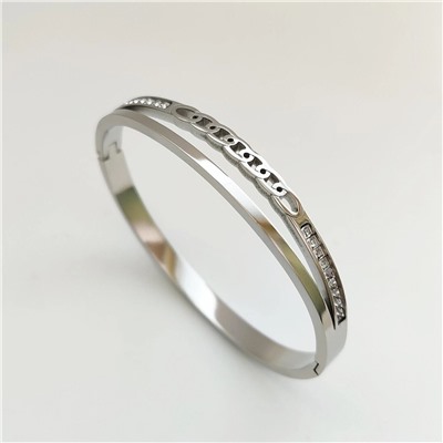 Браслет  из стали