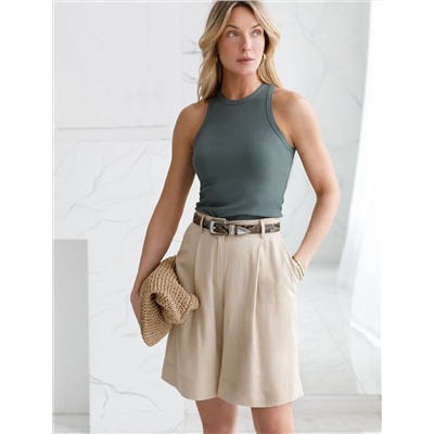 Топ из трикотажа в широкий рубчик