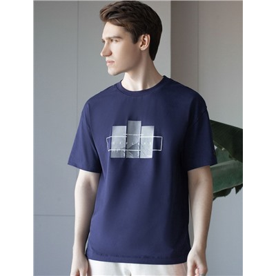 Свободная футболка  с авторским принтом