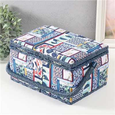 Шкатулка для рукоделия и шитья «Пэчворк. Синие цветы», хранение ниток, иголок, мелочи, 19×26×14.5 см