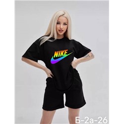 Костюм женский