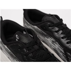 Кроссовки Asics Novablast 3