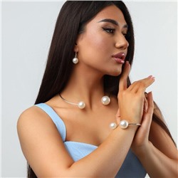 Комплект: колье жесткое разъемное на шею, браслет и серьги, цвет: серебристый, вставка: исск.жемчуг, цвет: белый перламутровый, Уценка, арт. 08.0701 (001.683 )