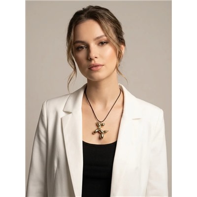 Кулон на шнурке