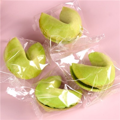 Печенье с предсказанием цветное «8 Марта», 4 шт.