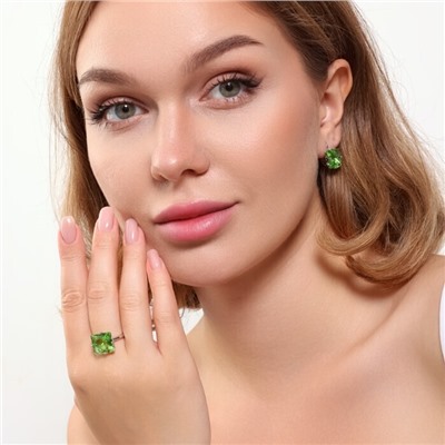 Комплект ювелирная бижутерия серьги и кольцо 18 р покрытие: посеребрение, вставка: фианиты, цвет: бледно-зеленый, арт.215.459-18