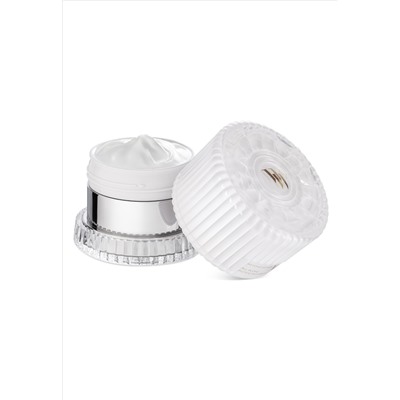 Многофункциональный крем для лица с эффектом моментального осветления Wedding Weekend