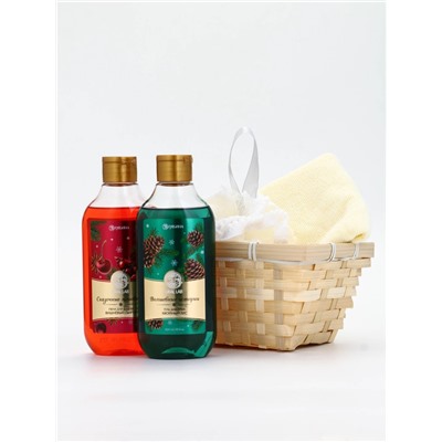 Подарочный набор новогодний в деревянной корзине: гель для душа, пена для ванны и полотенце, аромат хвойный лес и вишнёвый пирог, URAL LAB