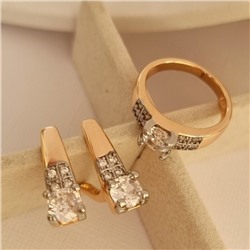 Комплект ювелирной бижутерии коллекция "Дубай" серьги и кольцо 19 р, покрытие позолота, вставка: цирконы, цвет: прозрачный, арт.414.066-19