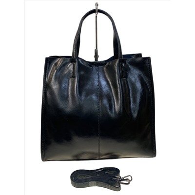 Женская сумка из натуральной кожи, цвет  черный