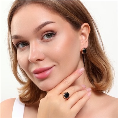 Комплект ювелирной бижутерии коллекция "Дубай" серьги и кольцо 19 р, покрытие позолота, вставка: фианиты, цвет: черный, арт.215.357-19