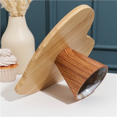 Блюдо для подачи на подставке Доляна «Сердце», 27×27 см, бамбук