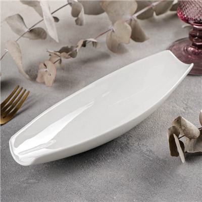 Блюдо для подачи Wilmax, 25.5×7.5 см, фарфор, цвет белый