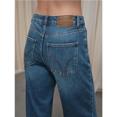 Актуальная коллекция CONTE CON-814 Синие джинсы relaxed mom с эффектом потёртостей