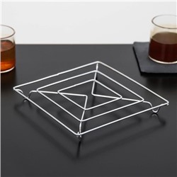 Подставка под горячее на ножках Доляна «Квадрат», 14×14×2 см, хром