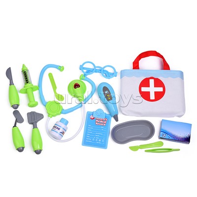 Игровой набор "Маленький врач" в коробке