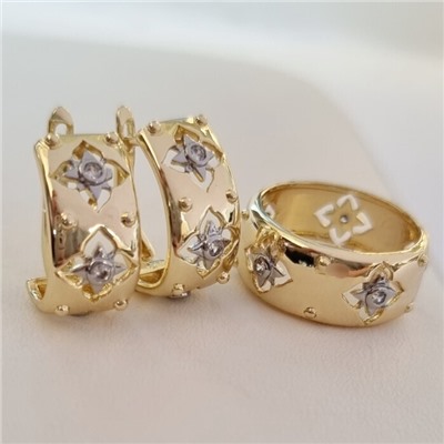 Комплект ювелирной бижутерии Итальянское золото (покрытие желтое 14к) серьги и кольцо 19 р, вставка: фианиты, цвет: прозрачный, арт.217.333-19