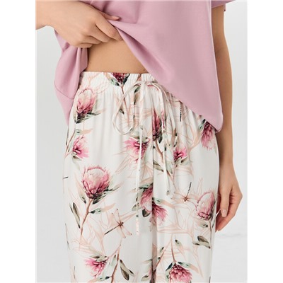 КОМПЛЕКТ ЖЕНСКИЙ (ФУТБОЛКА, БРИДЖИ) 592545