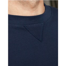 Джемпер легкий из фактурного эластичного трикотажа с принтом