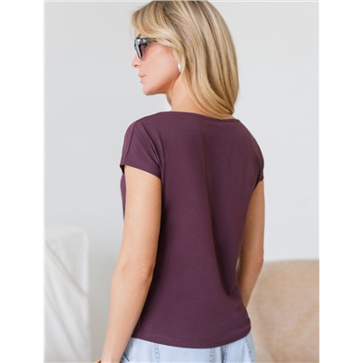 Нарядная футболка с серебристым принтом