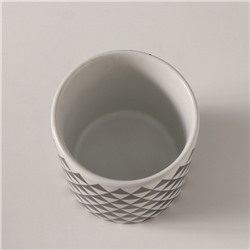 Вазон керамика «Чёрные треугольники» 200 мл 7.3×7.3×7.3 см