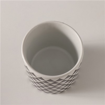 Вазон керамика «Чёрные треугольники» 200 мл 7.3×7.3×7.3 см