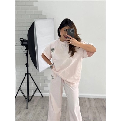 Спортивный костюм #22915261