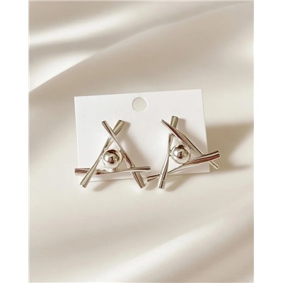 Стильные серьги