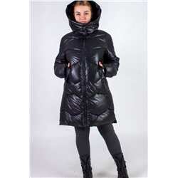 Зимняя куртка стеганная с капюшоном арт. 811 (Черный)