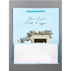 Пакет подарочный новогодний ламинированный, «Уюта в доме», 26×12×32 см