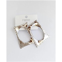 Стильные серьги