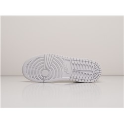 Кроссовки Nike Air Jordan 1 Mid