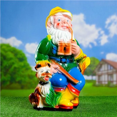 Садовая фигура из гипса «Гном - охотник», 30×40×70 см