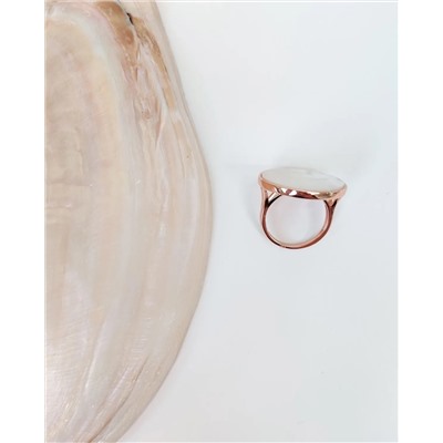 Кольцо с натуральным перламутром