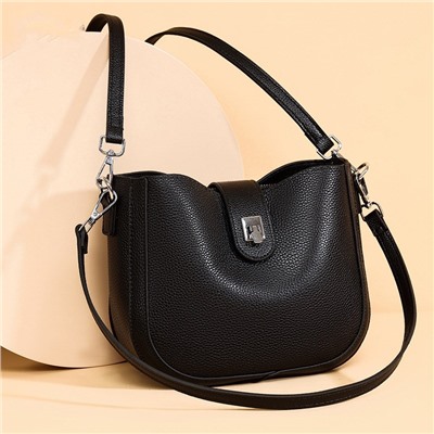 Bags Сумка женская / кожа /   025082