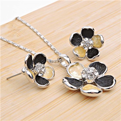 Комплект арт. V043396A-001 (id 193177)