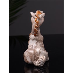 Фигурка гипс «Конь с букетом», 11 см, бежевая